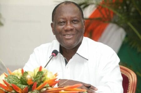 Alassane Ouattara appelle à voter la nouvelle constitution à au moins à 96 %