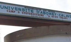 Les organisations estudiantines interdites d ‘ activités sur les campus