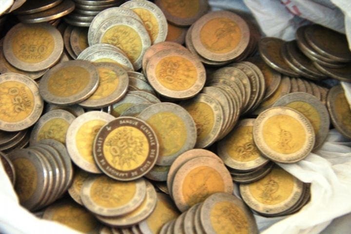 La pièce de 250 Fcfa continue de susciter des polémiques dans la capitale économique ivoirienne