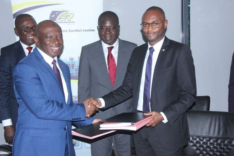 Signature d’une convention de levée de fonds de 80 milliards FCFA pour l’entretien routier en Côte d’Ivoire