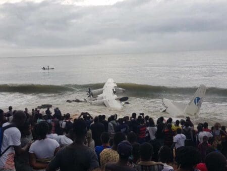 Crash avion au large d’Abidjan
