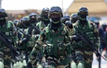 Macron annonce la création d’une école régionale de lutte contre le terrorisme à Abidjan