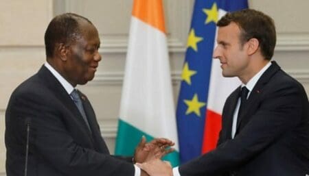 Transport ferroviaire: Ouattara et Macron lancent les travaux du Métro d’Abidjan