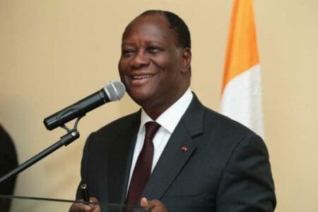 La croissance économique ivoirienne devrait se situer autour de 8% en 2017 (Ouattara)