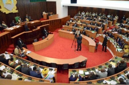 Un député du PDCI placé sous mandat de dépôt: l’Assemblée nationale requiert la suspension de sa poursuite