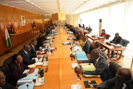 L’Etat ivoirien prévoit une réforme fiscale « complète » à partir de 2018