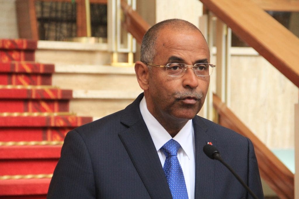 Dissolution du gouvernement ivoirien