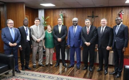 Plateforme des villes durables à Sao Paulo, le ministre-gouverneur, Beugré Mambé présente des solutions innovantes !