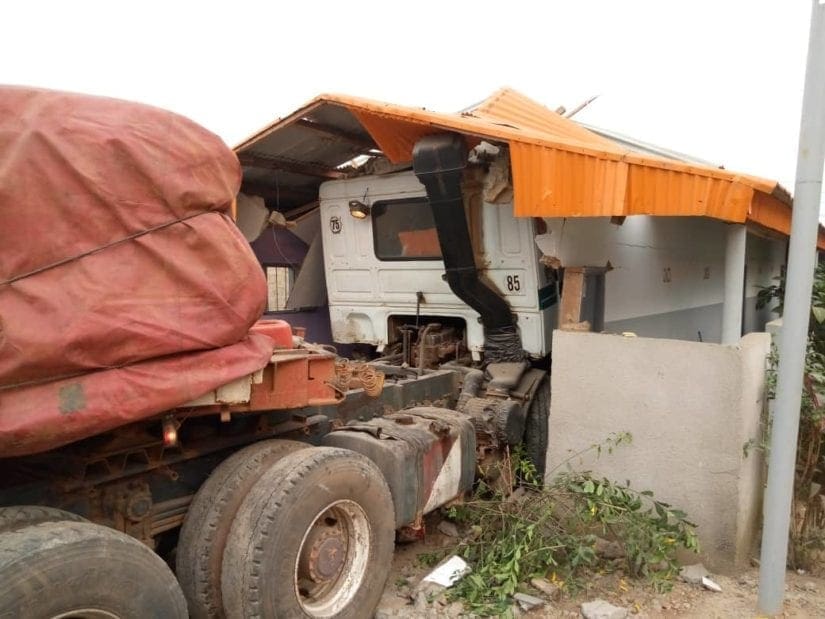 Un camion termine sa course dans un hôtel à Ahigbekoffiro