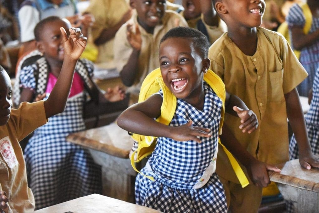 Côte d’Ivoire : La France finance la construction de 60 établissements scolaires de proximité