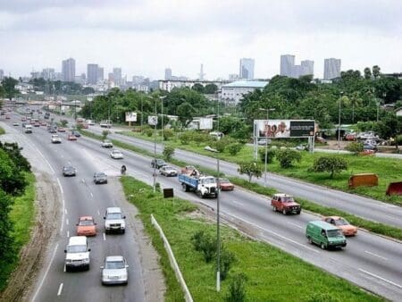 La Côte d’Ivoire lève l’isolement du Grand Abidjan