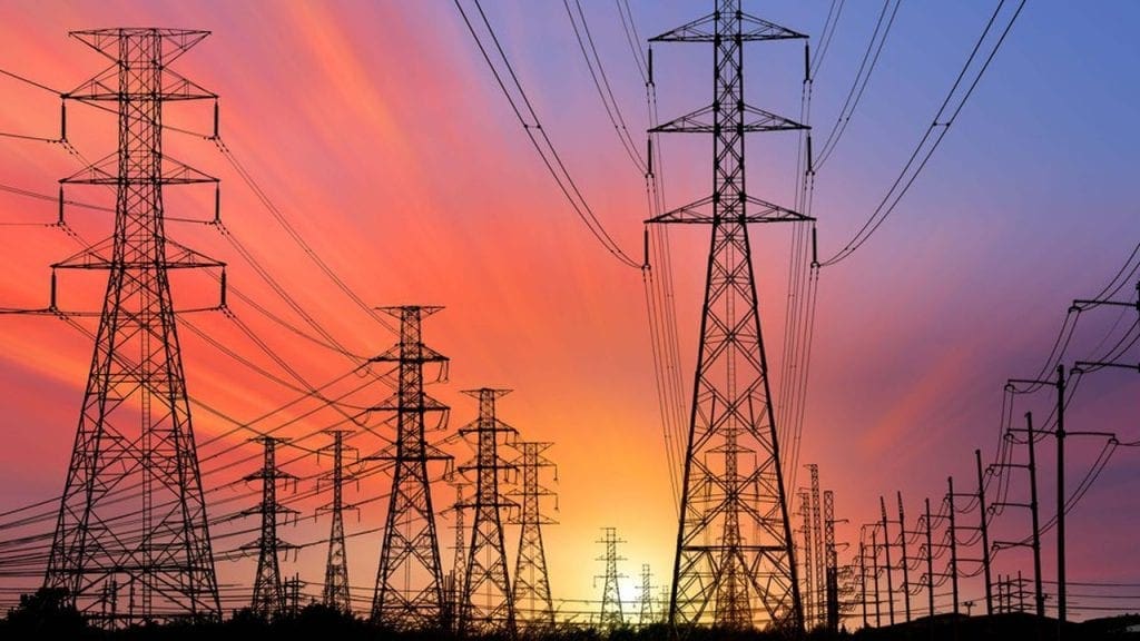 L’Etat s’engage dans une nouvelle convention de concession de 12 ans avec la CIE