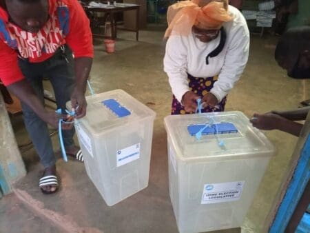 Debut des proclamations de résultats partiels