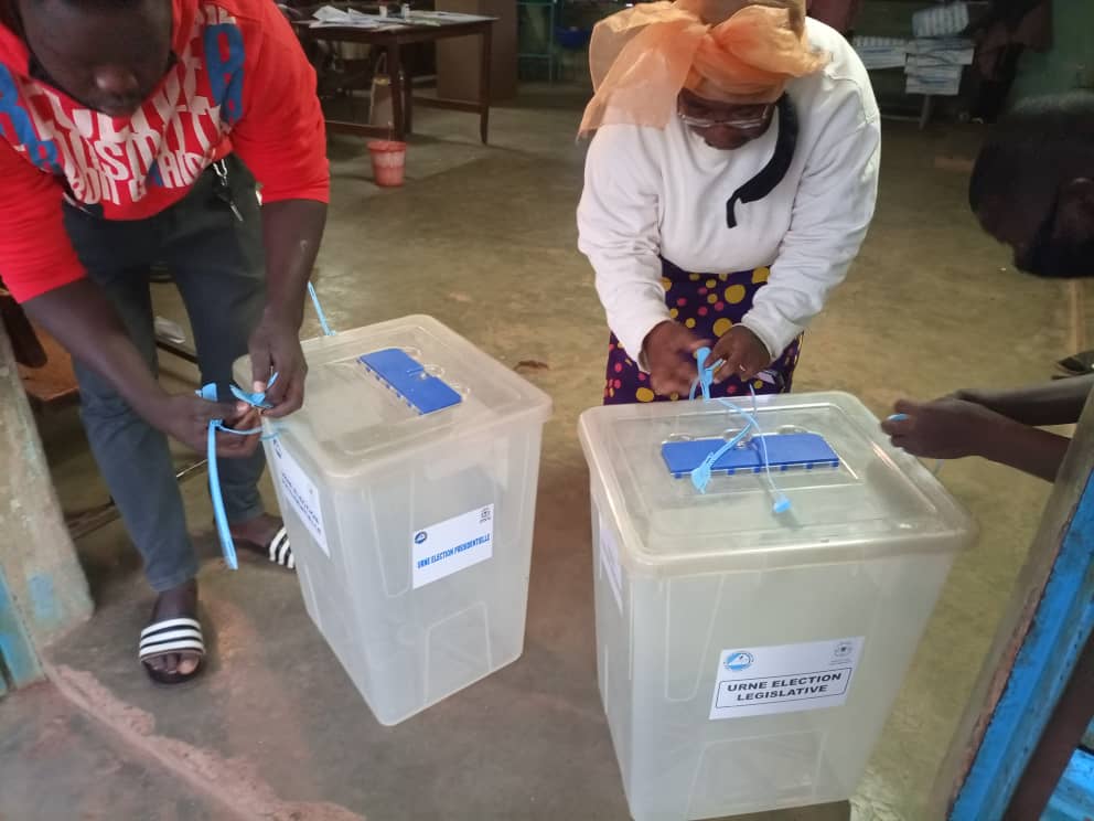 Debut des proclamations de résultats partiels