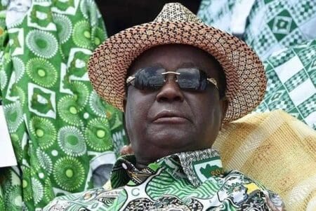 « Que Noël, emblème du partage nous rappelle l’importance d’aimer l’autre et de dialoguer »