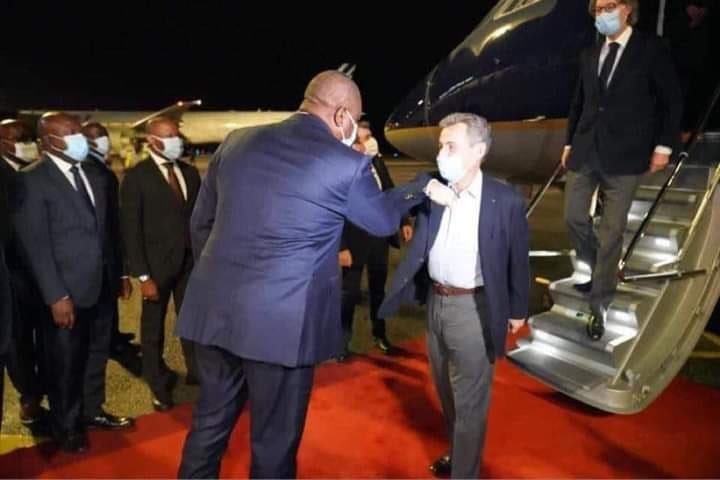 300 convives présents