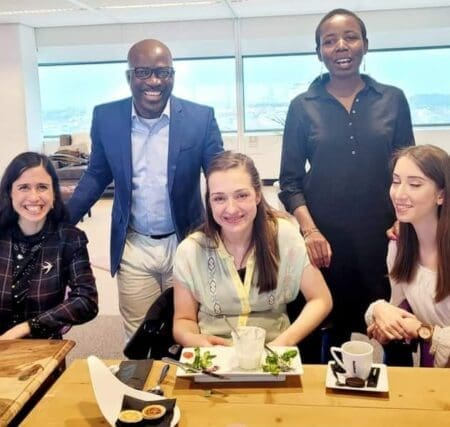 Blé Goudé témoigne sa « gratitude » à l’équipe de sa défense autour d’un déjeuner