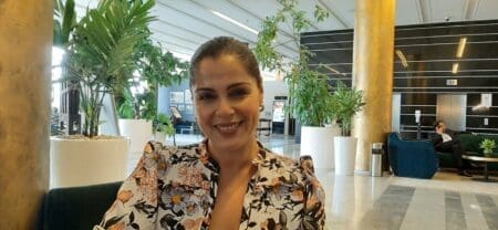 Sofia MESTARI, artiste internationale marocaine : « Il est pour nous très important de remettre à la fin de ce concert je l’espère le chèque le plus conséquent possible pour les enfants de Côte d’Ivoire et d’Afrique »