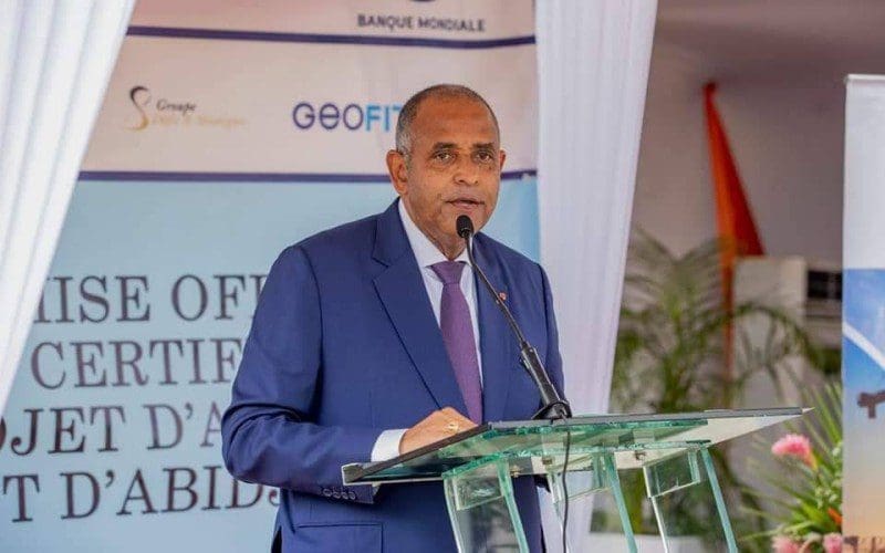 Patrick Achi » Abidjan renaît »