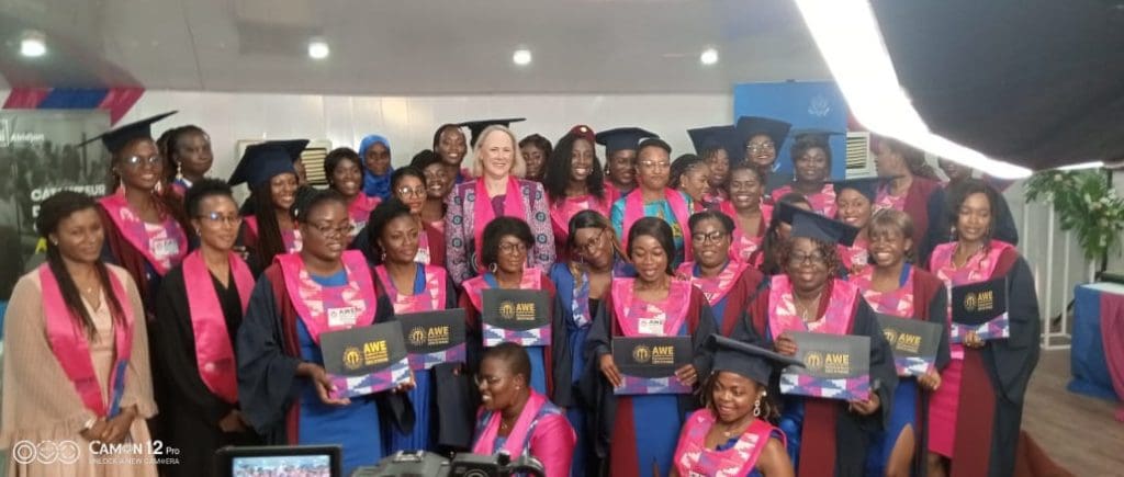 Côte d’Ivoire/Programme Academy for women entrepreneurs cohorte 2 : 38 femmes reçoivent leurs diplômes