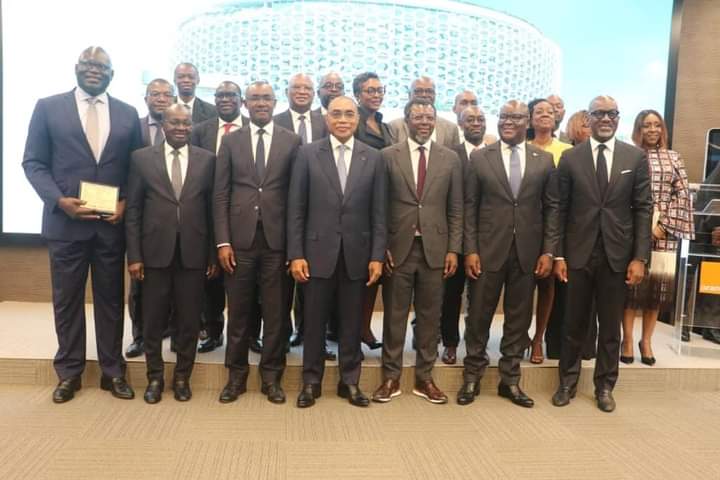 ๐๐ซ๐๐ฆ๐ขรจ๐ซ๐ ๐๐จ๐ญ๐๐ญ๐ข๐จ๐ง ๐๐ ๐๐ซ๐๐ง๐ ๐ ๐รด๐ญ๐ ๐โ๐๐ฏ๐จ๐ข๐ซ๐ ร ๐๐ ๐๐๐๐:๐๐ ๐๐ข๐ง๐ข๐ฌ๐ญ๐ซ๐ ๐๐๐๐ฆ๐ ๐๐จ๐ฎ๐ฅ๐ข๐๐๐ฅ๐ฒ ๐ฌ๐๐ฅ๐ฎ๐ ๐ฅโ๐๐ง๐ ๐จ๐ฎ๐๐ฆ๐๐ง๐ญ ๐๐ฑ๐๐๐ฉ๐ญ๐ข๐จ๐ง๐ง๐๐ฅ ๐๐๐ฌ ๐ข๐ง๐ฏ๐๐ฌ๐ญ๐ข๐ฌ๐ฌ๐๐ฎ๐ซ๐ฌ