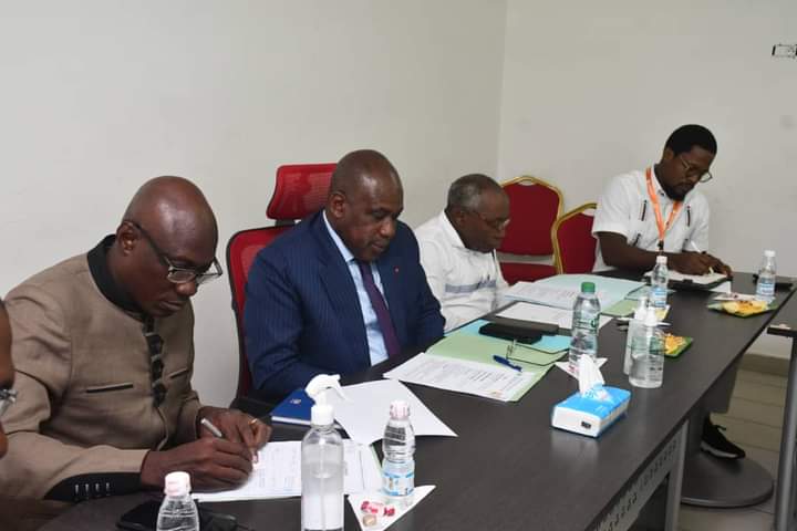 Championnats nationaux (L1 et L2); La LPF fait le bilan à mi-parcours