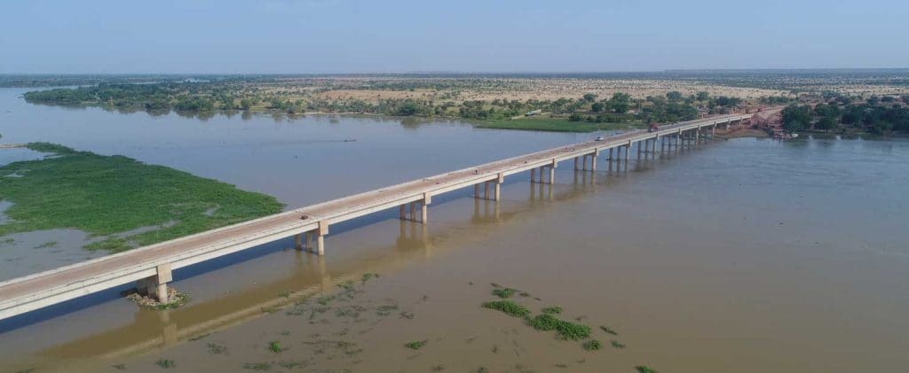 Interview -Route transsaharienne : « La section nigérienne est quasi-achevée et offre de nouvelles opportunités économiques pour les populations », Alberic Houssou, responsable du projet au Niger pour la Banque africaine de développement