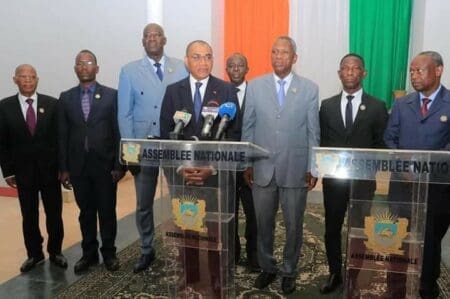 𝐀𝐬𝐬𝐞𝐦𝐛𝐥é𝐞 𝐧𝐚𝐭𝐢𝐨𝐧𝐚𝐥𝐞/ 𝐏𝐫𝐨𝐣𝐞𝐭 𝐝𝐞 𝐥𝐨𝐢 𝐫𝐞𝐥𝐚𝐭𝐢𝐟 𝐚𝐮𝐱 𝐫𝐞𝐜𝐞𝐭𝐭𝐞𝐬 𝐧𝐨𝐧 𝐟𝐢𝐬𝐜𝐚𝐥𝐞𝐬:𝐋𝐞 𝐌𝐢𝐧𝐢𝐬𝐭𝐫𝐞 𝐀𝐝𝐚𝐦𝐚 𝐂𝐨𝐮𝐥𝐢𝐛𝐚𝐥𝐲 𝐨𝐛𝐭𝐢𝐞𝐧𝐭 𝐥𝐞 𝐪𝐮𝐢𝐭𝐮𝐬 𝐝𝐞𝐬 𝐝é𝐩𝐮𝐭é𝐬