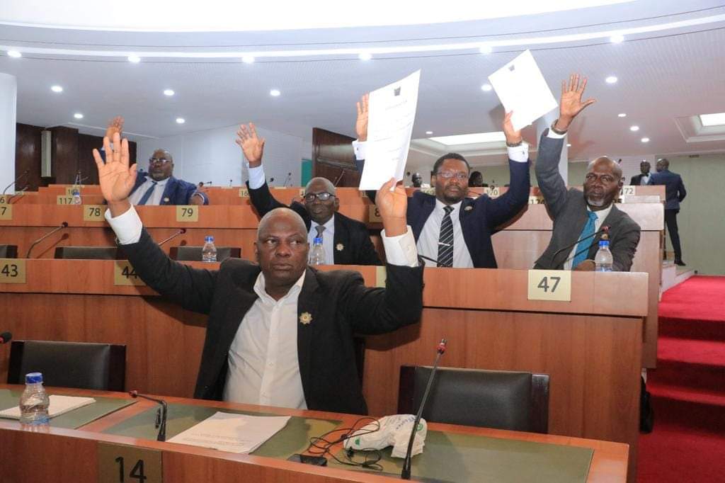 đđŹđŹđđŠđđ„Ă©đ đ§đđđąđšđ§đđ„đ / đ©đ«đšđŁđđ đđ đ„đšđą đŹđźđ« đ„âđđźđ đŠđđ§đđđđąđšđ§ đđź đ©đ„đđđšđ§đ đđđŹ đđŻđđ„đŹ đđ đ đđ«đđ§đđąđđŹ đđđđšđ«đĂ©đŹ đ©đđ« đ„âđđđđ đ©đšđźđ« đ„âđđ§đ§Ă©đ đđđđ:đđđŹ đĂ©đ©đźđĂ©đŹ đ«đđđąđđąđđ§đ Ă đ„âđźđ§đđ§đąđŠđąđĂ© đ„đ đ©đ«đšđŁđđ đđ đ„đšđą