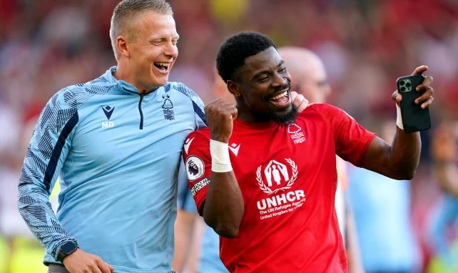 Mercato-Premier League: Serge Aurier Prolongé