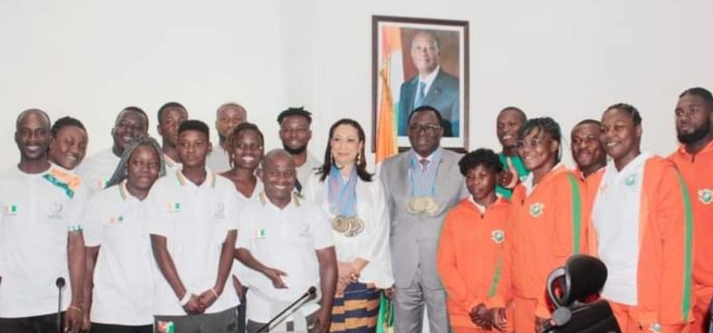 IXème JEUX DE LA FRANCOPHONIE À KINSHASA | 7ème PLACE POUR LA CÔTE D’IVOIRE:Les athlètes et artistes médaillés reçu par le Ministre des Sports Paulin Claude DANHO