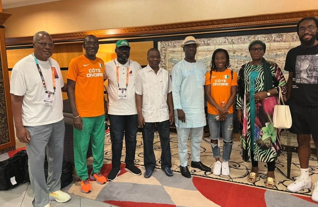 Finale Relais 4×100 m:Les athlètes reçoivent deux soutiens forts