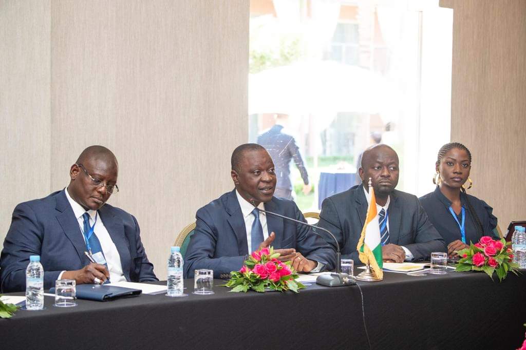 ๐๐ซ๐ข๐ฑ ๐๐จ๐๐ข ๐๐ง๐ง๐๐ง ๐๐ ๐ฅ๐ ๐รฉ๐๐ฎ๐ซ๐ข๐ญรฉ ๐ซ๐จ๐ฎ๐ญ๐ขรจ๐ซ๐ : ๐ฅ๐ ๐ฆ๐ข๐ง๐ข๐ฌ๐ญ๐ซ๐ ๐๐ฆ๐๐๐จ๐ฎ ๐๐จ๐งรฉ ๐ฉ๐ซ๐๐ง๐ ๐ฉ๐๐ซ๐ญ ๐๐ฎ๐ฑ ๐๐ฌ๐ฌ๐ข๐ฌ๐๐ฌ ร ๐๐๐ซ๐ซ๐๐ค๐๐๐ก