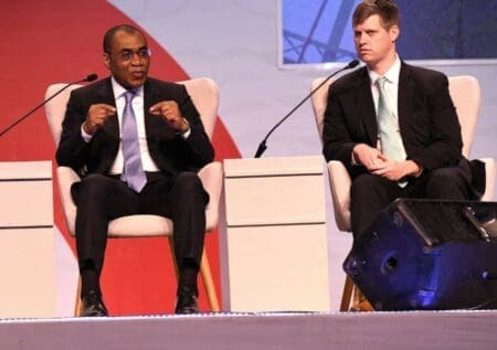 𝐀𝐬𝐬𝐞𝐦𝐛𝐥é𝐞 𝐩𝐨𝐮𝐫 𝐥𝐞 𝐝é𝐯𝐞𝐥𝐨𝐩𝐩𝐞𝐦𝐞𝐧𝐭 é𝐜𝐨𝐧𝐨𝐦𝐢𝐪𝐮𝐞 𝐝𝐞 𝐥’𝐀𝐟𝐫𝐢𝐪𝐮𝐞 𝟐𝟎𝟐𝟒 : 𝐫𝐞𝐜𝐨𝐧𝐬𝐭𝐢𝐭𝐮𝐭𝐢𝐨𝐧 𝐝𝐞 𝐥’𝐈𝐃𝐀 / 𝐏𝐚𝐧𝐞𝐥 𝐬𝐮𝐫 𝐥𝐚 𝐩𝐫𝐨𝐛𝐥é𝐦𝐚𝐭𝐢𝐪𝐮𝐞 𝐝𝐞 𝐥𝐚 𝐝𝐞𝐭𝐭𝐞 𝐚𝐟𝐫𝐢𝐜𝐚𝐢𝐧𝐞:𝐋𝐞 𝐌𝐢𝐧𝐢𝐬𝐭𝐫𝐞 𝐀𝐝𝐚𝐦𝐚 𝐂𝐨𝐮𝐥𝐢𝐛𝐚𝐥𝐲 𝐩𝐫𝐨𝐩𝐨𝐬𝐞 𝐮𝐧𝐞 𝐢𝐦𝐩𝐨𝐫𝐭𝐚𝐧𝐭𝐞 𝐫é𝐟𝐨𝐫𝐦𝐞 𝐩𝐨𝐮𝐫 𝐫é𝐝𝐮𝐢𝐫𝐞 𝐥𝐚 𝐝𝐞𝐭𝐭𝐞 𝐝𝐮 𝐜𝐨𝐧𝐭𝐢𝐧𝐞𝐧𝐭 𝐚𝐟𝐫𝐢𝐜𝐚𝐢𝐧