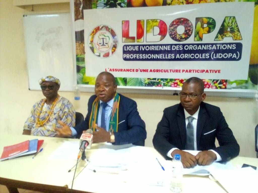 Grande mobilisation des producteurs café cacao à Danane pour protestation contre la fuite du cacao dans les pays voisins