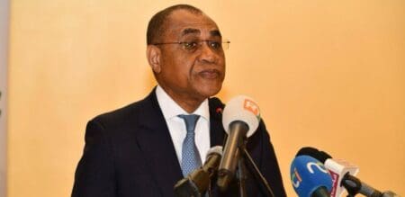 𝐒é𝐦𝐢𝐧𝐚𝐢𝐫𝐞 𝐛𝐢𝐥𝐚𝐧 𝟐𝟎𝟐𝟒 𝐞𝐭 𝐩𝐞𝐫𝐬𝐩𝐞𝐜𝐭𝐢𝐯𝐞𝐬 𝟐𝟎𝟐𝟓 à 𝐘𝐚𝐦𝐨𝐮𝐬𝐬𝐨𝐮𝐤𝐫𝐨:𝐋𝐞 𝐌𝐢𝐧𝐢𝐬𝐭𝐫𝐞 𝐀𝐝𝐚𝐦𝐚 𝐂𝐨𝐮𝐥𝐢𝐛𝐚𝐥𝐲 𝐞𝐱𝐩𝐫𝐢𝐦𝐞 𝐬𝐨𝐧 𝐬𝐚𝐭𝐢𝐬𝐟𝐞𝐜𝐢𝐭 𝐞𝐭 𝐢𝐧𝐯𝐢𝐭𝐞 𝐥𝐚 𝐃𝐆𝐁𝐅 à 𝐩𝐥𝐮𝐬 𝐝𝐞 𝐫𝐢𝐠𝐮𝐞𝐮𝐫 𝐩𝐨𝐮𝐫 𝐜𝐨𝐧𝐭𝐞𝐧𝐢𝐫 𝐥𝐞 𝐝é𝐟𝐢𝐜𝐢𝐭 𝐛𝐮𝐝𝐠é𝐭𝐚𝐢𝐫𝐞