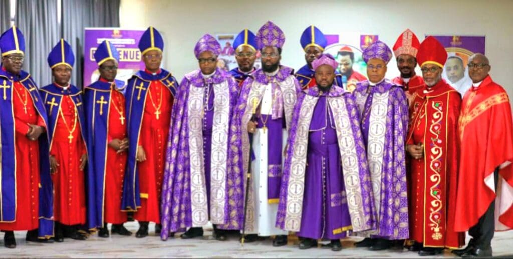 Élection présidentielle 2025 : Les évêques évangéliques appellent à l’unité nationale et au dialogue apaisé