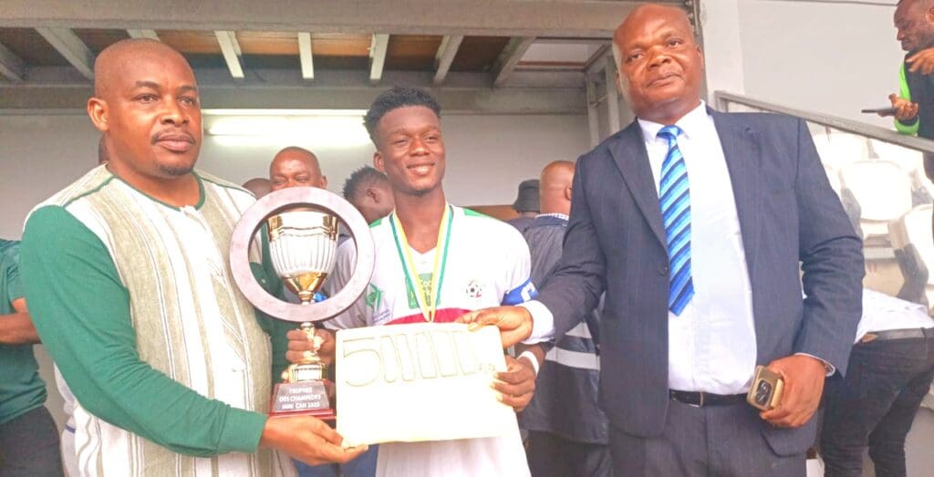 Mini-CAN 2025 : Les Fennecs sur le toit !