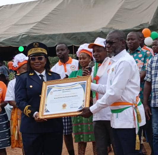 Indépendance 2025 à Senandé : Mme Kambou, sous-préfet de Kouassi-Datékro honorée