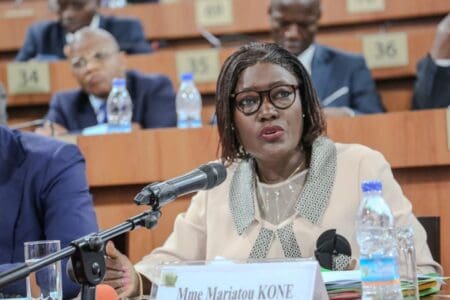 🇨🇮 Éducation nationale : un budget 2026 de 1 563 milliards FCFA validé par les députés Présentation du budget 2026 du ministère ivoirien de l’Éducation nationale