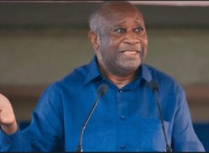 Comité central du PPA-CI autour de Laurent Gbagbo